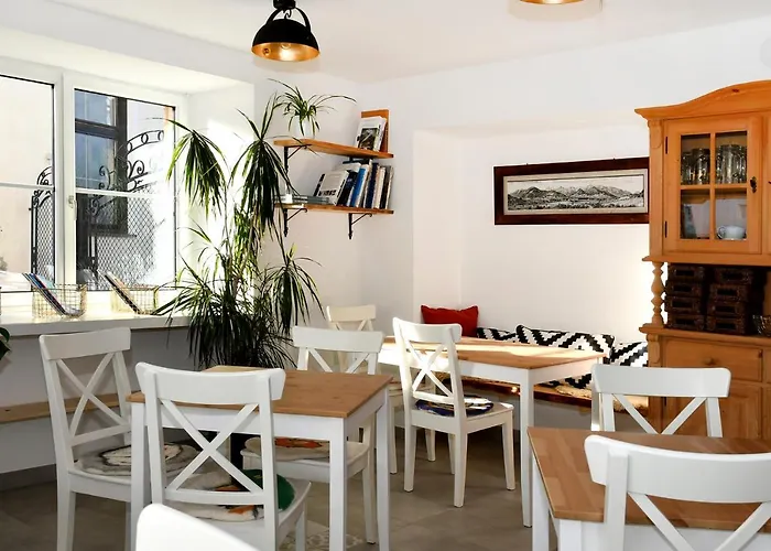 Gastehaus Zeitraum أدمونت