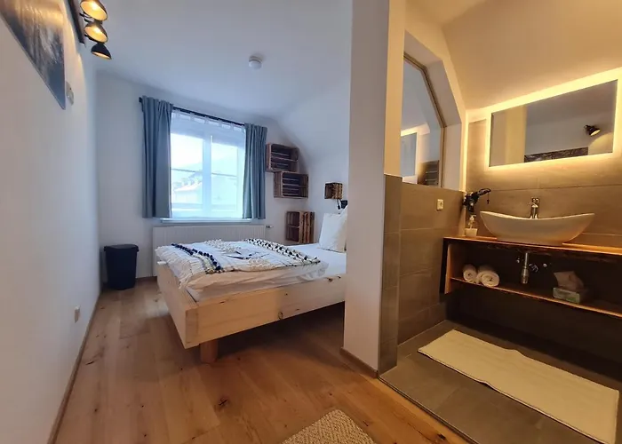 Gastehaus Zeitraum أدمونت